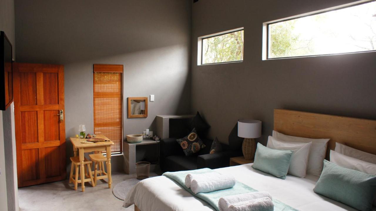 Dream Of Africa Bush Lodge Marloth Park Ngoại thất bức ảnh